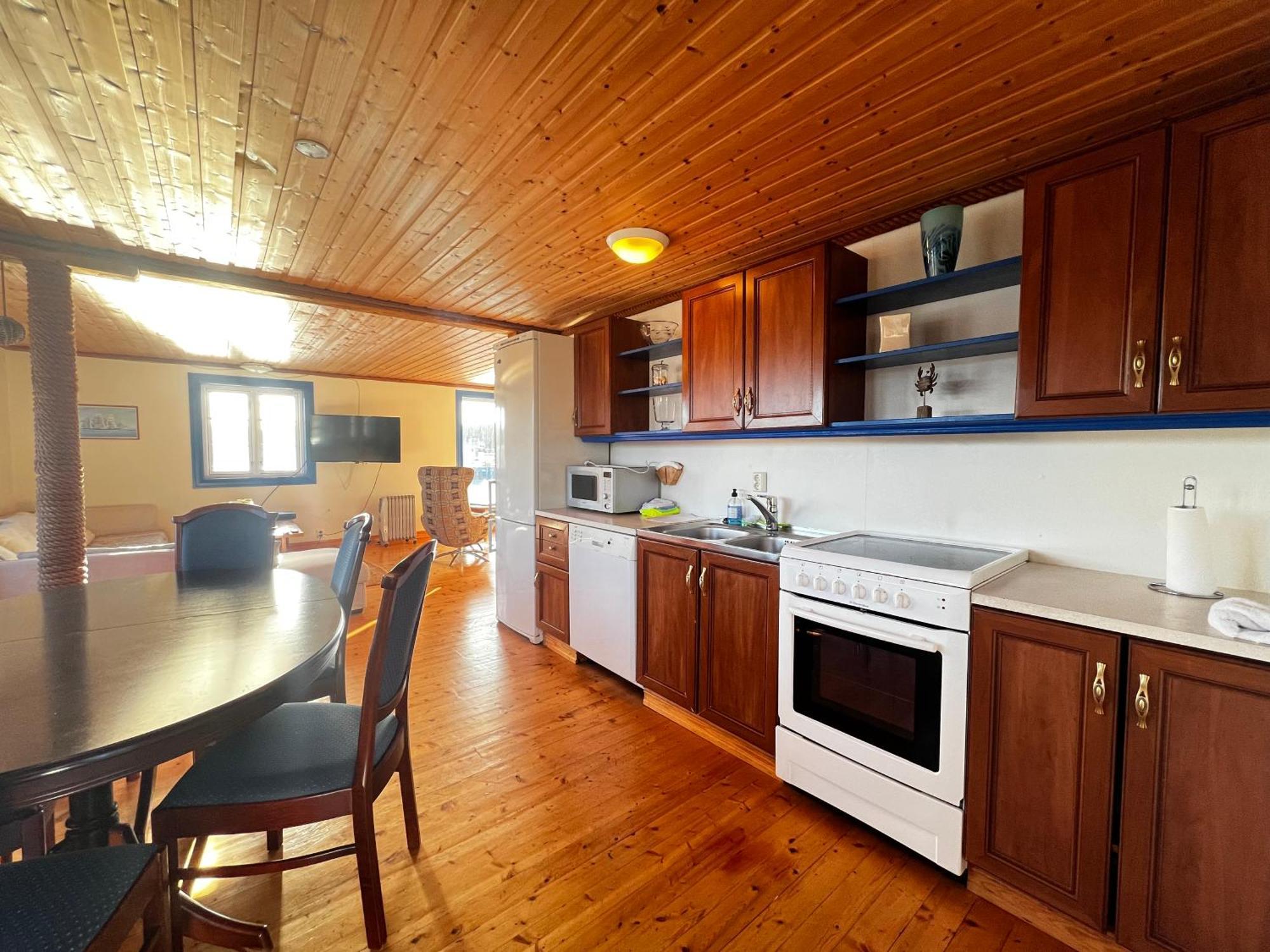 Atlantic Road Seaside Housing Apartment Litlrossoya Exterior photo